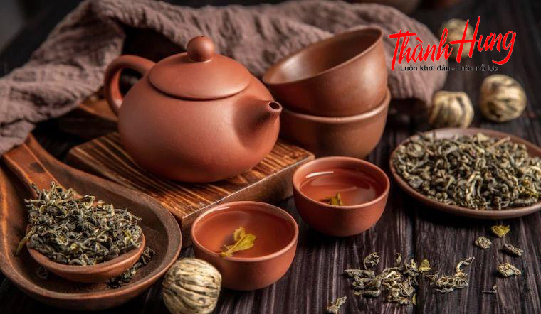 Bộ dụng cụ pha trà đạo có ý nghĩa mong muốn gia chủ luôn cân bằng, tâm tịnh